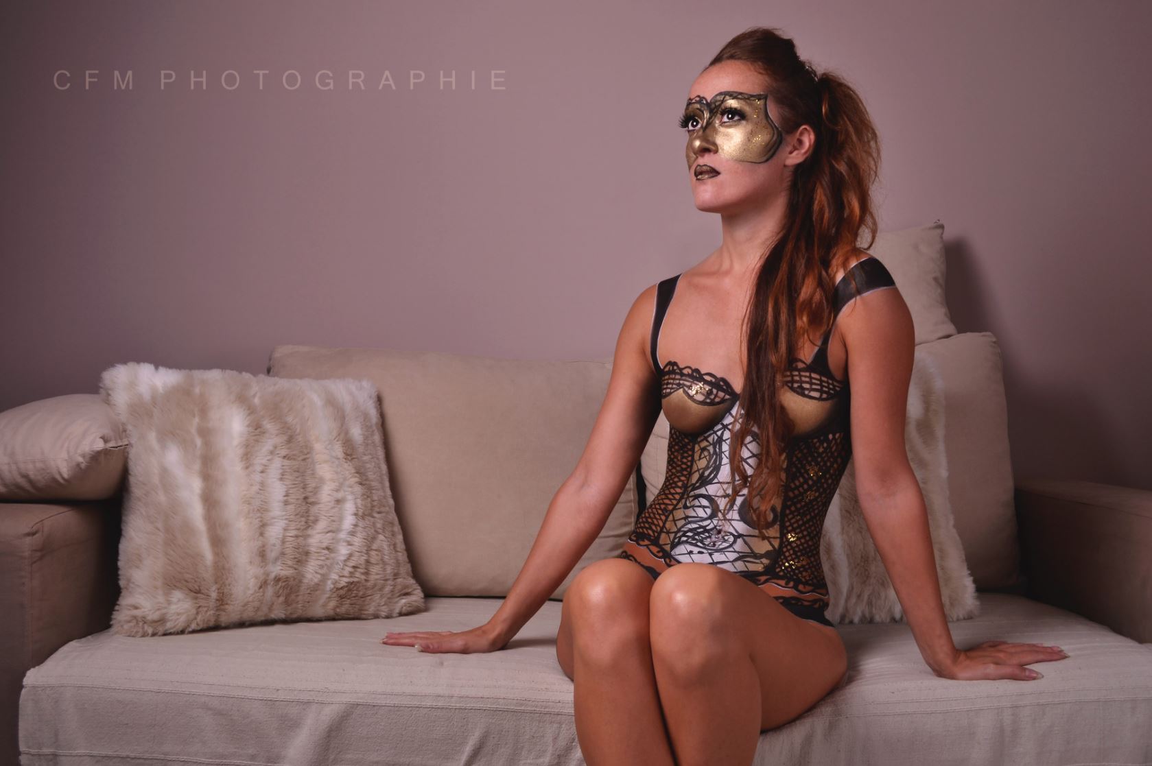 Body painting lingerie